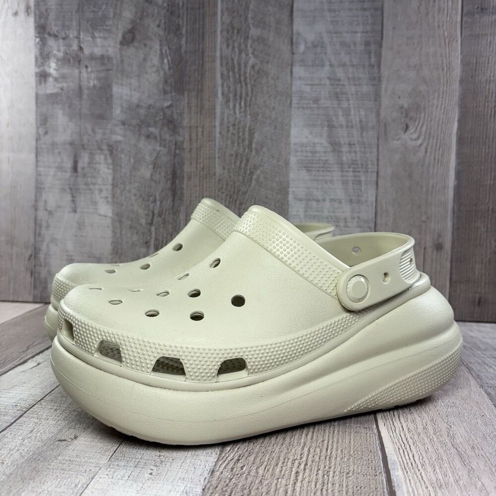Crocs Classic Crush Platform Clog Women's Size 6 Slip On Sandals Bone Beige